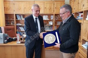 CONFUZIE: Secretarul judeţului spune că s-a întâlnit cu primarul unei localităţi din Spania, care nu există