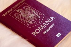 Autorităţile vă anunţă prin SMS când vă expiră paşaportul