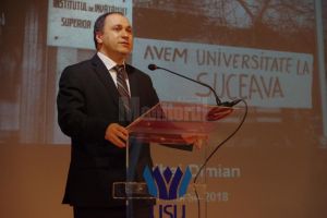 Manifest pentru schimbarea modului de predare de la USV, susţinut de reprezentanţii instituţiei