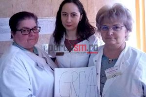 FOTO. Protest spontan la Spitalul din Carei