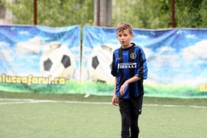 Popescu Jr., primul pas spre fotbalul mare