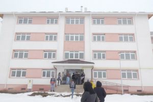 Ședinţa de îndată a Consiliului Local Huşi: Mici scântei şi veşti bune pentru ANL-işti