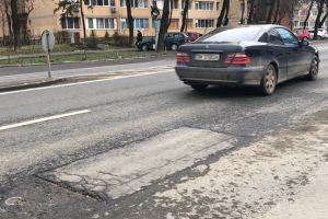 Experiment esuat pe soferii din Timisoara. Cum arata asfaltul de pe Calea Sagului