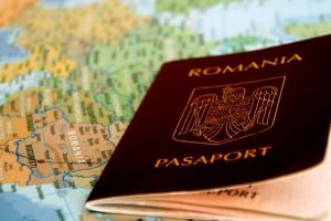 Cetăţenii vor fi anunţaţi prin SMS că le expiră paşaportul