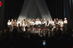 Daruri muzicale, pline de sensibilitate, dar şi multă voie bună, oferite de elevii Şcolii ...