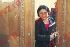 Ecaterina Andronescu, ATAC fără precedent la adresa PSD. Și-a DEPUS CANDIDATURA