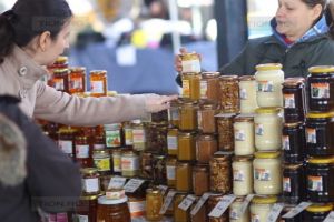La Ghiroda va avea loc o noua editie a targului apicol