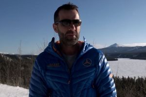 Tibi Uşeriu, din nou pe drumul îngheţat. VIDEO de la Cercul Polar