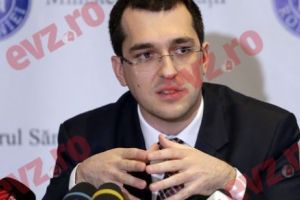 Povestea „IMUNOGLOBINEI” TEHNOCRATE. Vlad Voiculescu, Viorica Dăncilă şi gafele