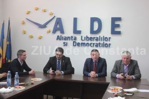 Learciu si Ceti si-au anuntat candidaturile pentru alegerile interne din ALDE. Dupa modelul PSD, vor paritate cu femeile in functiile de conducere 