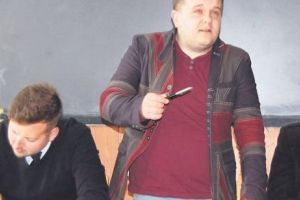 Liderul PSD Vaslui, răsplătit pentru debarcarea lui Tudose cu o funcţie în Guvern pentru fi ul său