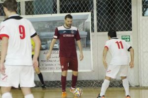 Autobergamo s-a calificat fără emoţii în semifinalele Cupei