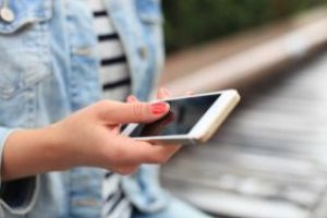 Aplicaţia mobilă „VisitCovasnaCounty”, descărcată de peste o mie de persoane