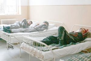 Mai mult de 30 de paturi, „tăiate” în spitalele din judeţ
