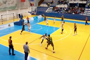 Baschetbalistii de la BC SCM Timisoara castiga si se apropie de primul loc