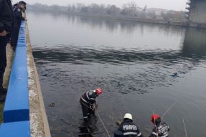 Femeia care s-a aruncat de pe podul de peste Dunare lucra la Primaria Medgidia. Colegii, indurerati  