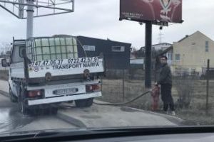 Cluj: Am ajuns să furăm apă de la hidrant - FOTO