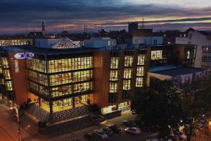 Se cauta pasionati din domeniul stiintei pentru selectia regionala a concursului FameLab