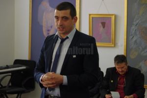 Lansarea volumului „Blocaţi în labirint”, o radiografie a societăţii din Republica Moldova