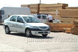 Razii în pieţele din Focşani! Ce au găsit poliţiştii