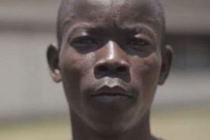 Și-a MICȘORAT organele genitale. Cântăreau 5 kg şi măsurau 1 metru. Povestea IMPRESIONANTĂ a omului cu cele mai MARI TESTICULE din LUME