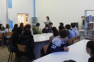 FOTO: Mircea Eliade – celebrat la Colegiul Naţional ,,David Prodan” din Cugir