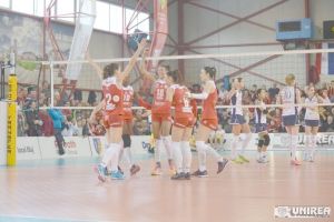 În derby-ul campionatului, CSM Bucureşti – Volei Alba Blaj 2-3!  Victorie importantă, titlul se joacă!!!