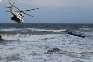 O misiune, un echipaj si salvarea unor pescari - galerie foto