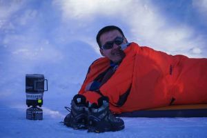 Levente Polgar, primul sportiv cu dizabilităţi acceptat să participe la competiţia Arctic Ultra 6633 a fost obligat de medici să abandoneze cursa