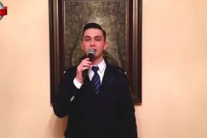 Cadou muzical pentru 8 Martie, din partea unui tânăr sucevean, pe pagina oficială a ...