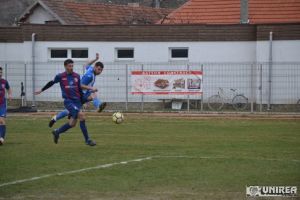 FOTO, Metalu Aiud – CS Ocna Mureş 0-0, în meciul ce a deschis returul Ligii a IV-a | Gînscă a salvat remiza ce a încurcat Soda!