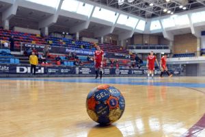 Handbaliştii de la CSM Oradea au un nou meci facil, duminică, la Sighişoara