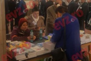 PSD-iştii s-au călcat în picioare pentru cărţi de spionaj - EXCLUSIV EVZ