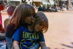 FACE STRIPTEASE şi FILME PORNO pentru a-şi întreţine fetiţa! Ce o face să fie mai bună decât alte mame - GLERIE FOTO