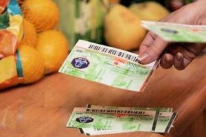 13 miliarde de lei injectaţi în economie, 3,6 miliarde de lei încasaţi de bugetul de stat – Impactul tichetelor de masă în 2017