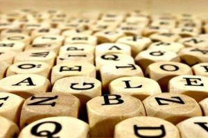 Ce spune iniţiala prenumelui tău despre tine şi personalitatea ta: Spune-mi cum te numeşti să îţi spun cine eşti!