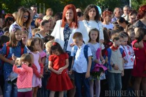 Au început înscrierile pentru clasa pregătitoare: 1.100 de cereri depuse în două zile, în Bihor