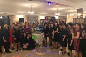 FOTO/ VIDEO: Ziua Femeii sărbătorită cu cântec, joc şi voie bună de PMP Alba