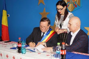 Oraşul Târgu Ocna se înnoieşte