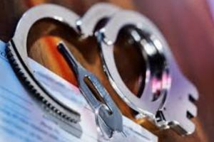 Un cuplu a folosit un PROIECTIL pe post de JUCĂRIE SEXUALĂ. DEZNODĂMÂNTUL, unul TRAGIC: soţul la închisoare şi partenera sa a murit