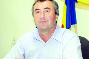 Primarul Constantin Aleca a delegat ILEGAL activităţile de colectare a deşeurilor din Bălceşti