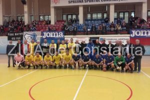 Imagini de la eveniment: Legendele Farului, meci la Constanta pentru ajutorarea fostului fotbalist Ioan Anton 