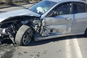 Accident cu şapte victime, produs din neatenţie
