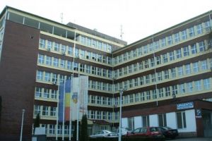 Încă 7,7 milioane de euro, aproape de Hunedoara. Proiectele pentru eficientizarea energetică a spitalului şi a unui colegiu din oraş au intrat în fază de precontractare