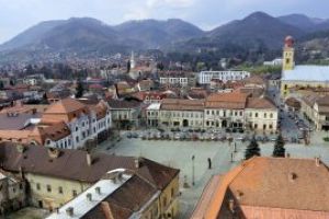 Primaria vrea sa exproprieze spatiile din Complexul Minerul