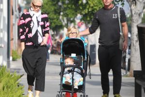 Ce au în comun Gwen Stefani şi mamele din România