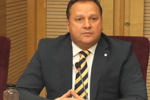 Scandalul ia amploare! CUMNATUL CONDAMNAT AL LUI ILIUŢĂ FACE ACUZAŢII EXPLOZIVE! ILIUŢĂ – ACOPERIT DE… PAHONŢU!…