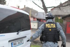 Descinderi la afaceriştii din vestul ţării. Au furat 1 milion de euro