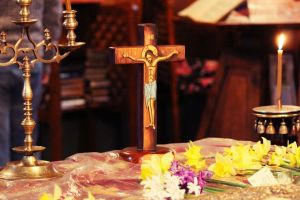 Preşedintele Klaus Iohannis a promulgat legea potrivit căreia, Vinerea Mare va fi zi de sărbătoare legală şi nelucrătoare ucrătoare