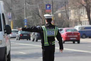 Zeci de şoferi au fost prinşi conducând cu viteză excesivă pe autostrăzi în ultima săptămână